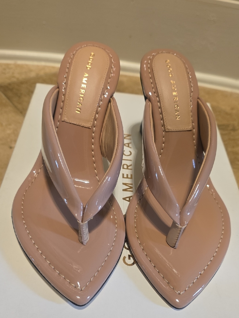 Good American Blush Patent Thong Sandals